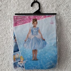 BRAND NEW Disney Cinderella Costume X-Small/3T-4T